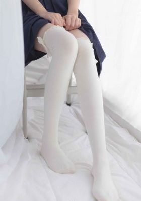 上司传递微热的夜晚这个是僵尸吗