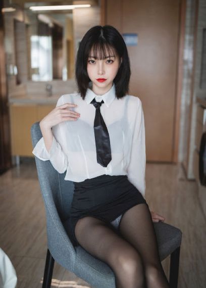 流氓师表粤语歌在线观看