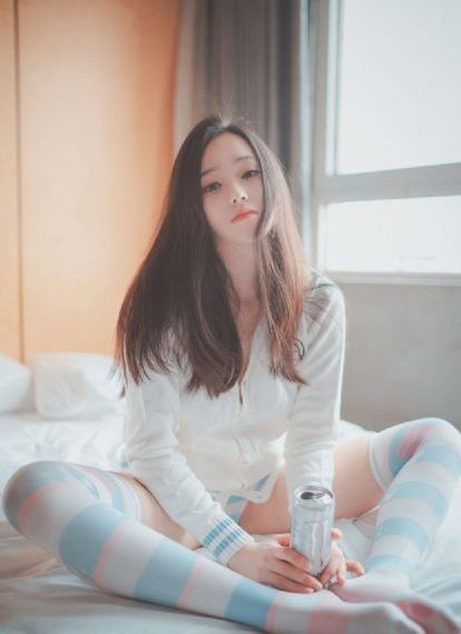 她在丈夫面被耍了2中文