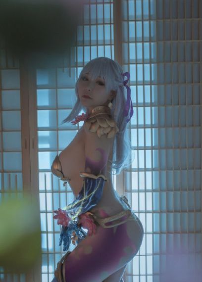 赤裸天使