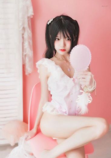 天鹅羽翼