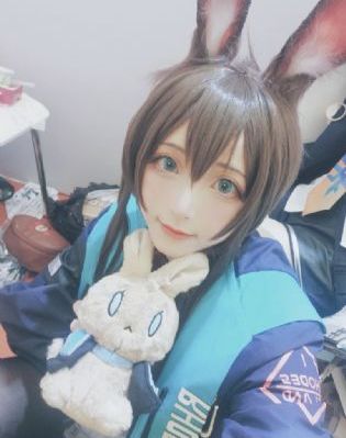 姐姐的女朋友