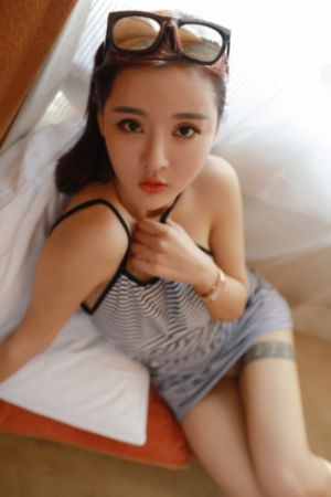 变成黑皮辣妹后